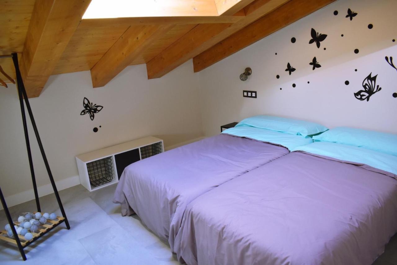 Albergue Hosting Duero Pesquera de Duero Екстериор снимка